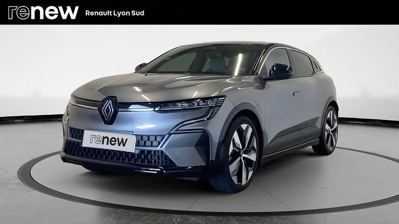 Gris Utilisé 2023 Renault Mégane Techno Berline | 28 590 € (Prix juste) - Image 1/4