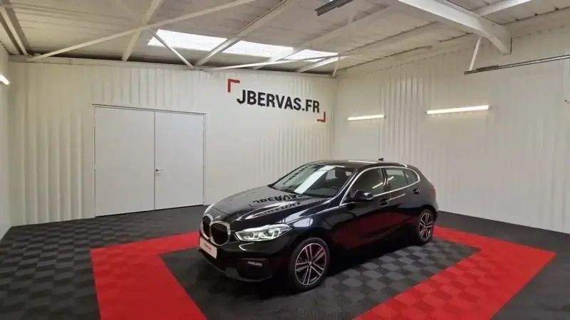 Noir Utilisé 2022 BMW 118 Citadine | 21 990 € (Super prix) - Image 1/4