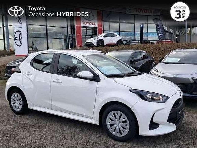 Utilisé 2023 Toyota Yaris Hybrid Berline | 18 200 € (Bon prix) - Image 1/1