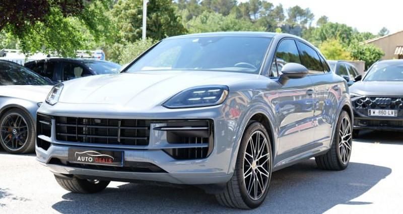 Gris Utilisé 2024 Porsche Cayenne SUV | 124 990 € (Prix juste) - Image 1/4