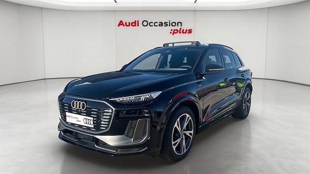 Noir mythique métallisé Occasion 2025 Audi Q6 e-tron S-Line SUV | 80 880 € (Prix assez cher) - Image 1/4