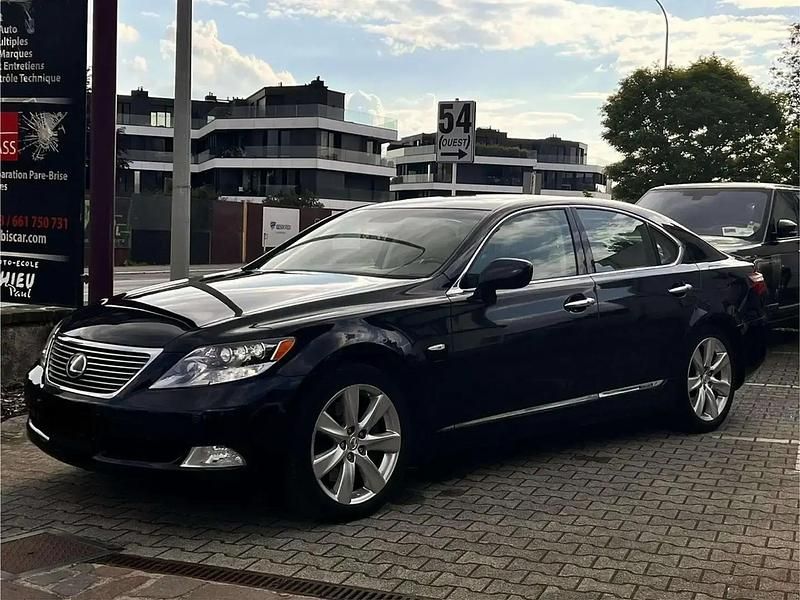 Bleu Utilisé 2008 Lexus LS600 Berline | 12 950 € - Image 1/4