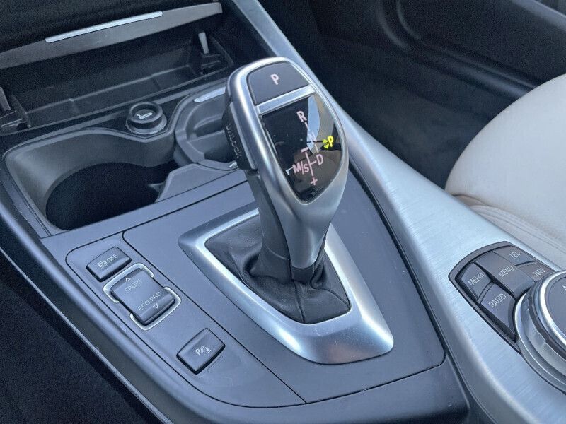 Occasion BMW 220 Luxury Line 190 ch (139 kW) 2016 Cabriolet