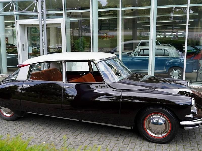 Autres Occasion 1957 Citroën DS Berline | 99 500 € - Image 1/4