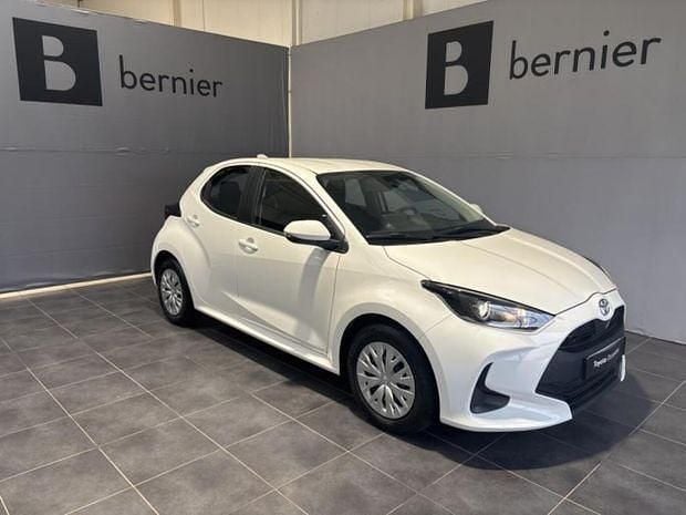 Blanc Utilisé 2023 Toyota Yaris | 15 980 € - Image 1/4