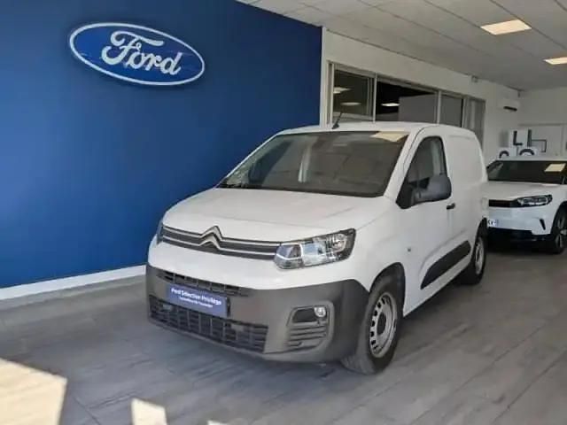 Occasion Citroën Berlingo Shine 131 ch (96 kW) 2019 Blanc banquise (o) Monospace