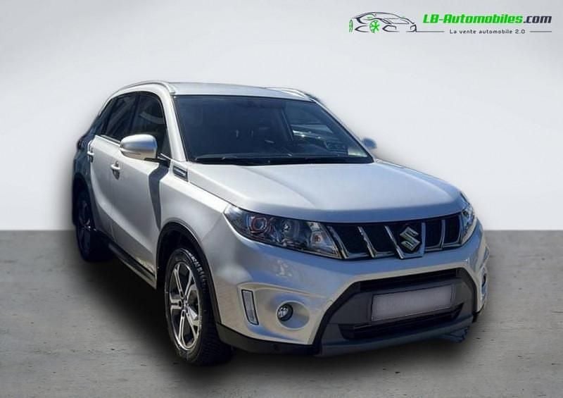 Utilisé 2016 Suzuki Vitara SUV | 19 900 € (Prix juste) - Image 1/4