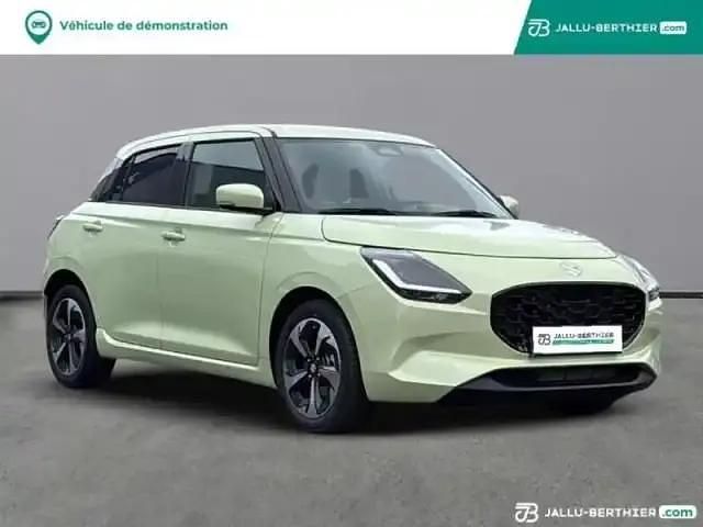 Occasion Suzuki Swift 83 ch (61 kW) 2025 Cool yellow metal Berline
