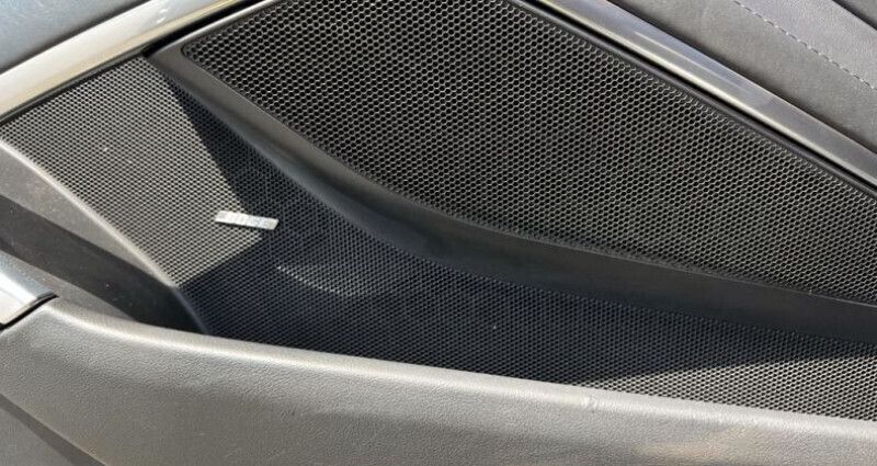 Image 3/4