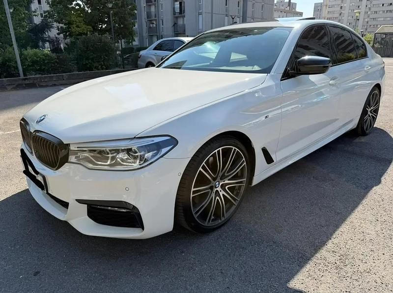 Blanc Utilisé 2018 BMW 530 M Sport Berline | 27 000 € (Prix assez cher) - Image 1/4