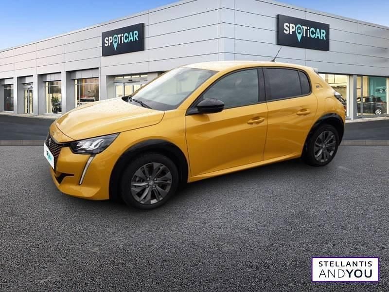 Utilisé 2023 Peugeot e-208 Allure Citadine | 20 990 € (Prix assez cher) - Image 1/4