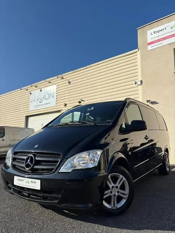 Noir Utilisé 2011 Mercedes Vito Monospace | 12 990 € - Image 1/4