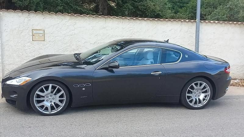 Occasion Maserati Granturismo 405 ch (297 kW) 2008 Gris Coupé