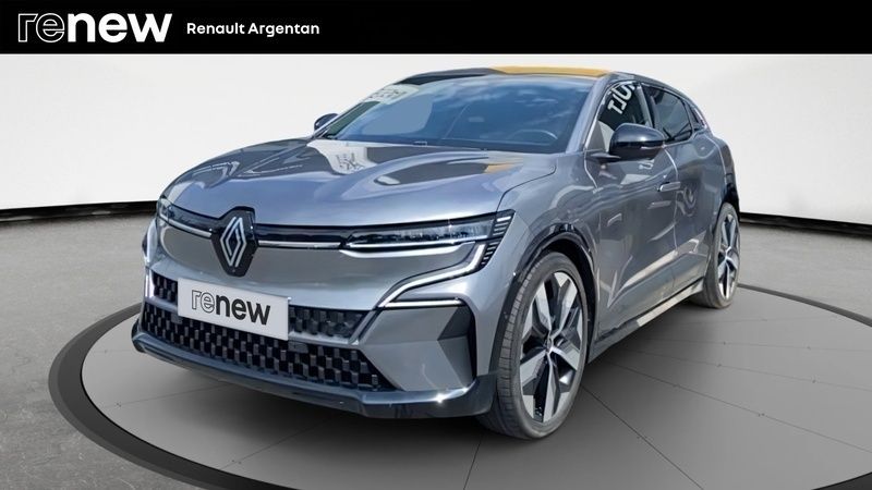 Gris Utilisé 2023 Renault Mégane Techno Berline | 30 990 € (Prix assez cher) - Image 1/4