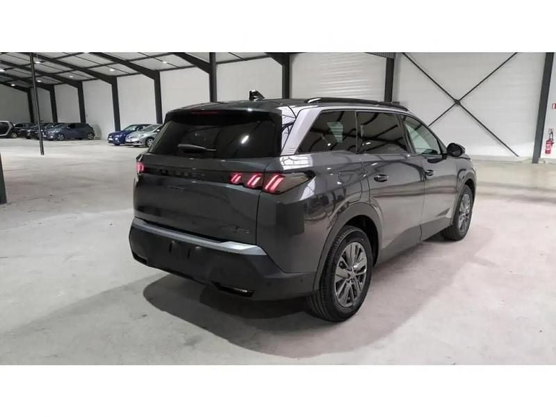 Nouvelle 2025 Peugeot 5008 Allure SUV | 31 490 € (Super prix) - Image 1/4