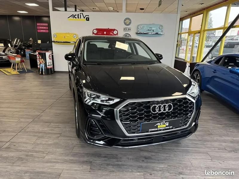 Noir Utilisé 2022 Audi Q3 SUV | 36 990 € - Image 1/4