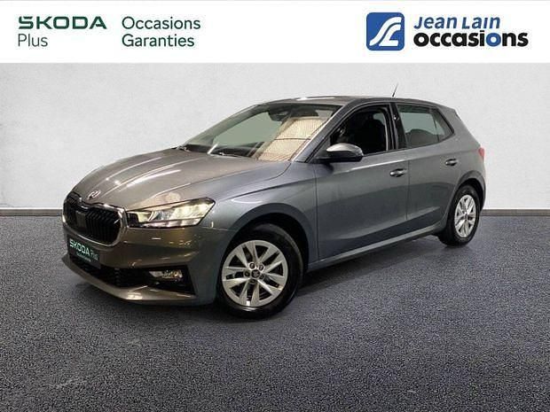 Gris Utilisé 2025 Skoda Fabia Selection | 19 990 € (Bon prix) - Image 1/4