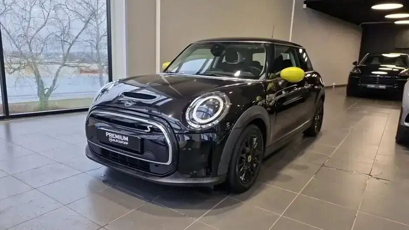 Noir Utilisé 2021 Mini Cooper SE Hatch Citadine | 17 990 € (Bon prix) - Image 1/4