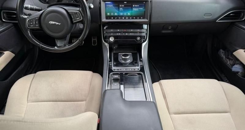 Occasion Jaguar XE Pure 250 ch (183 kW) 2018 Berline