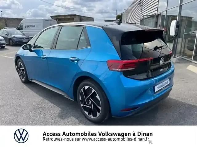 Occasion VW ID.3 Pro Performance 150 kW (204 ch) 2023 Bleu côte d'azur métal/toit/hayon noir Citadine