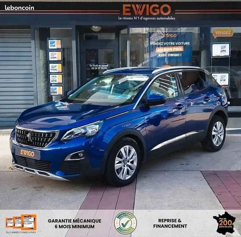 Bleu Occasion 2017 Peugeot 3008 Allure Monospace | 11 990 € (Bon prix) - Image 1/4