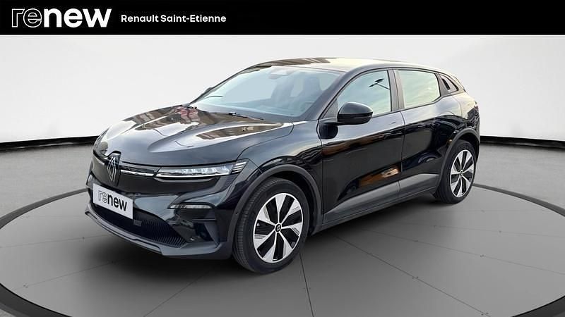 Noir Utilisé 2022 Renault Mégane Evolution Berline | 22 990 € (Prix juste) - Image 1/4