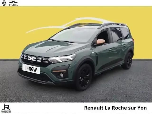 Gris Occasion 2024 Dacia Jogger Extreme Monospace | 21 980 € (Prix assez cher) - Image 1/4