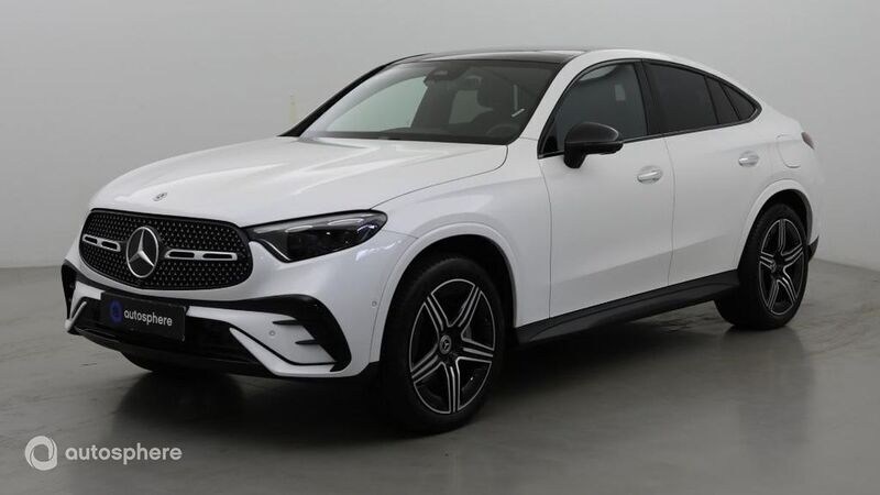 Blanc Utilisé 2023 Mercedes GLC300 AMG line Coupé | 76 999 € - Image 1/4