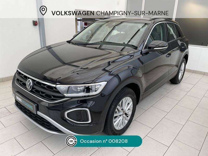 Utilisé 2022 VW T-Roc Life SUV | 21 900 € (Prix juste) - Image 1/4