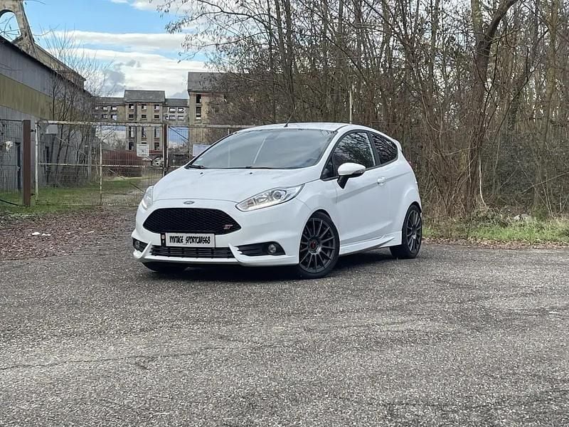 Occasion 2016 Ford Fiesta ST Berline | 14 490 € (Prix juste) - Image 1/4