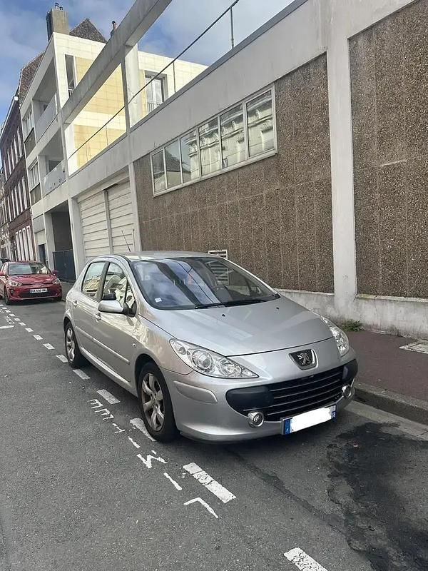 Utilisé 2007 Peugeot 307 Berline | 5 900 € (Prix cher) - Image 1/4