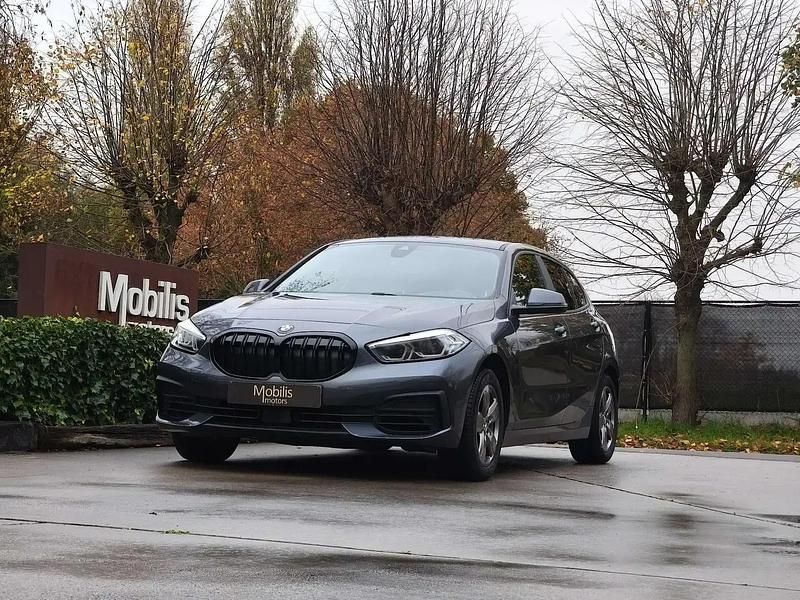 Gris Occasion 2021 BMW 116 Sport Line Citadine | 18 950 € (Bon prix) - Image 1/4
