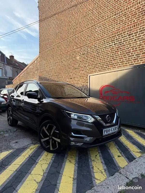Utilisé 2019 Nissan Qashqai Tekna SUV | 21 990 € (Prix cher) - Image 1/4