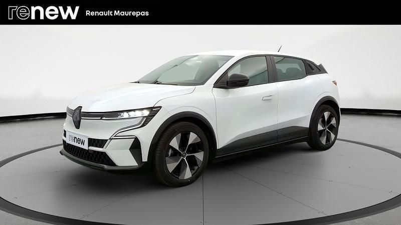 Blanc Utilisé 2023 Renault Mégane Equilibre Berline | 18 190 € (Prix juste) - Image 1/4