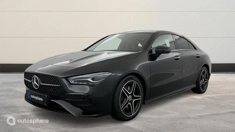 Utilisé 2024 Mercedes 200 AMG line Berline | 41 799 € (Prix assez cher) - Image 1/4