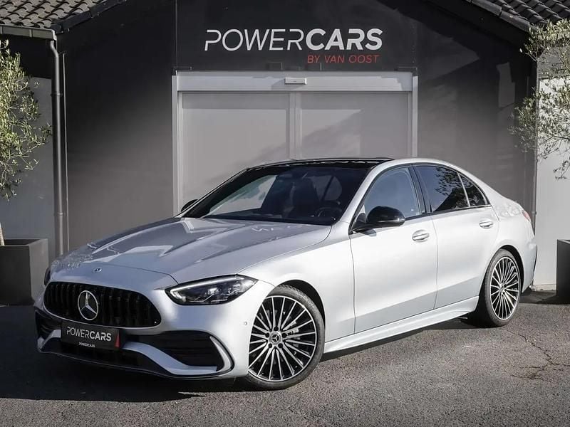 Argent Utilisé 2022 Mercedes C180 AMG line Berline | 36 900 € (Prix juste) - Image 1/4