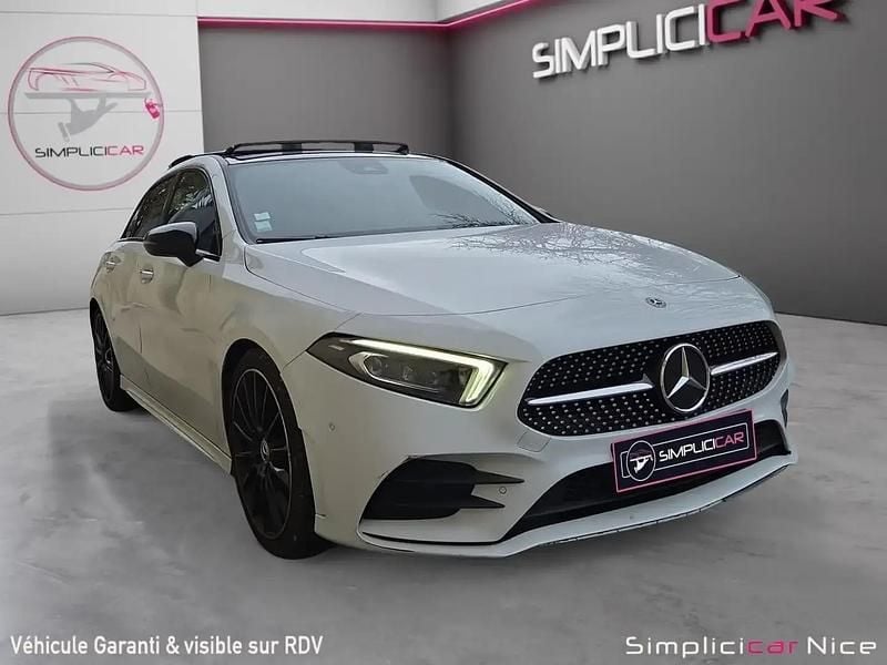 Blanc Occasion 2020 Mercedes A180 AMG line Break | 24 000 € - Image 1/4
