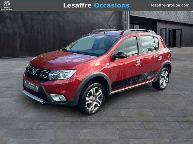 Rouge Utilisé 2019 Dacia Sandero Citadine | 10 990 € (Prix juste) - Image 1/3