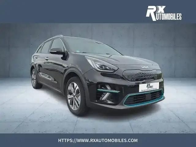 Bleu Utilisé 2022 Kia e-Niro Premium SUV | 23 980 € (Prix juste) - Image 1/4
