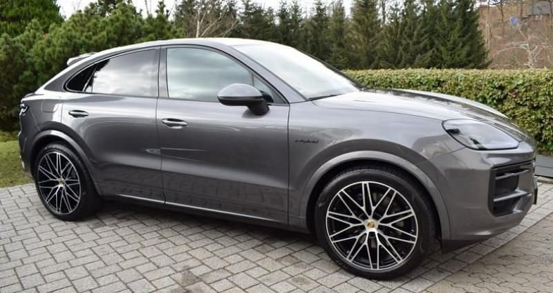 Occasion 2023 Porsche Cayenne E-Hybrid Coupe Coupé | 142 900 € - Image 1/2