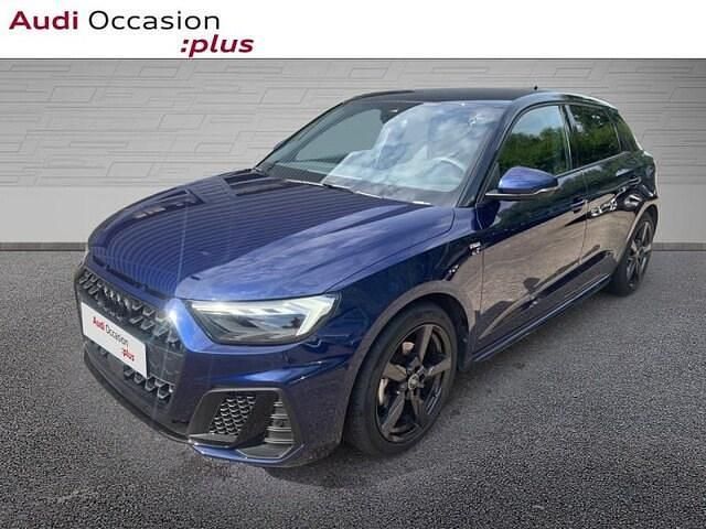 Bleu navarre métallisé Utilisé 2024 Audi A1 Sportback S-Line Citadine | 26 990 € (Prix juste) - Image 1/4