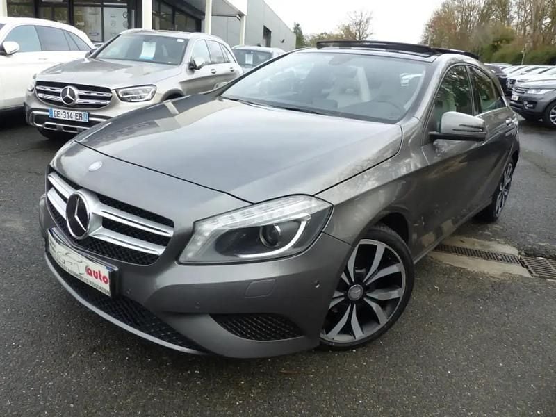 Gris Occasion 2013 Mercedes A200 Monospace | 14 990 € (Prix juste) - Image 1/4