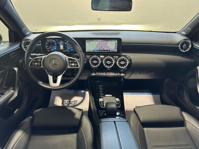 Image 3/4
