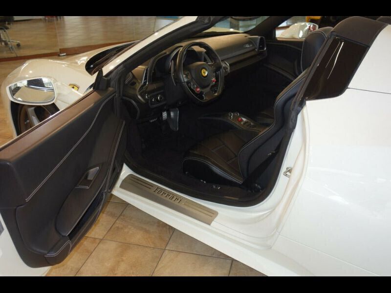 Occasion Ferrari 458 570 ch (419 kW) 2013 Blanc Cabriolet