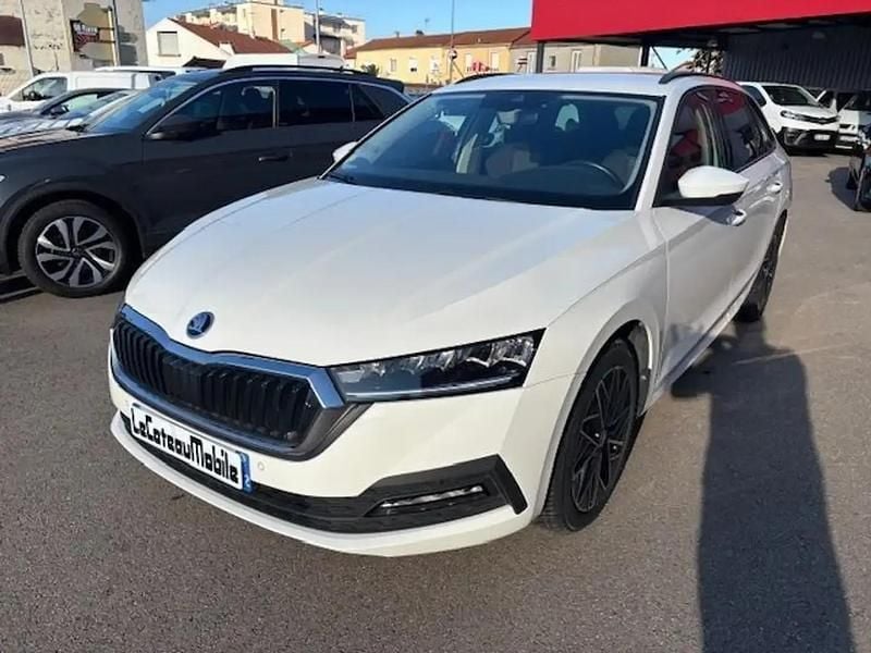 Blanc Occasion 2022 Skoda Octavia Business Line Berline | 24 990 € (Bon prix) - Image 1/4