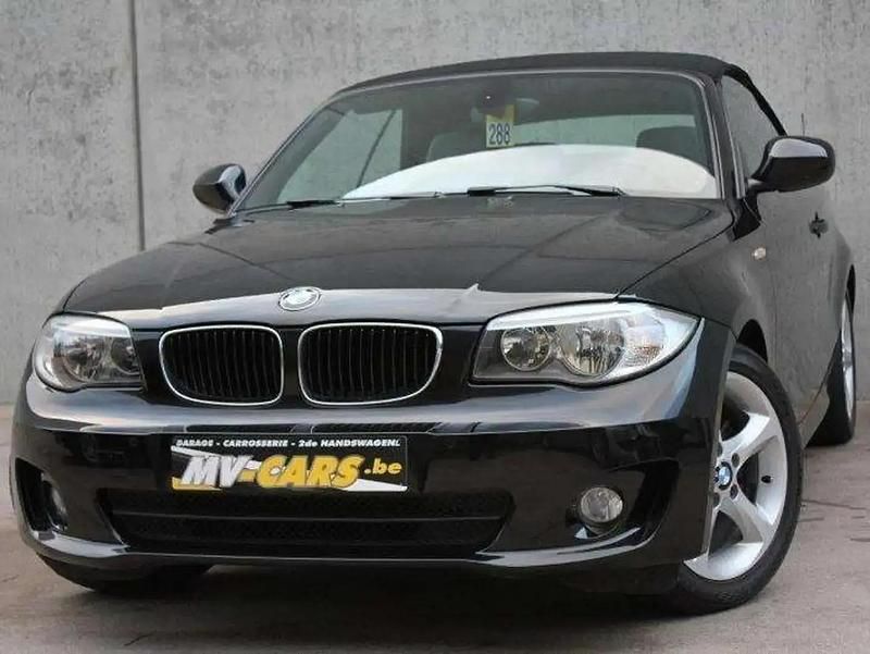 Noir Utilisé 2011 BMW 118 Cabriolet Sport Line Cabriolet | 11 500 € - Image 1/4