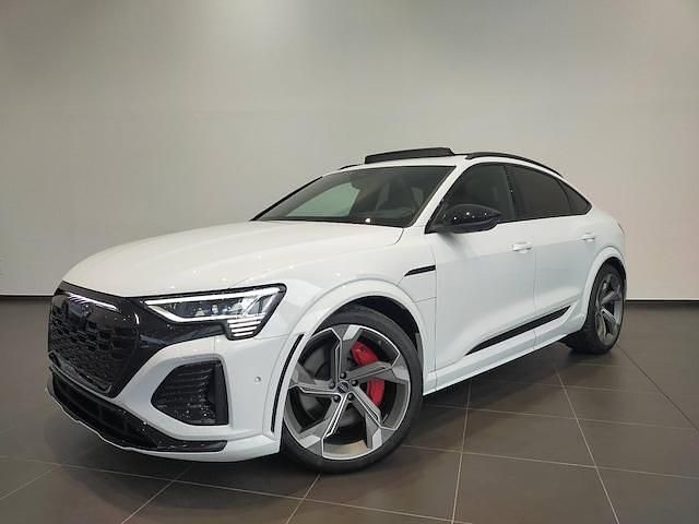 Blanc glacier métallisé Occasion 2024 Audi SQ8 Sportback e-tron Sport SUV | 92 490 € - Image 1/4