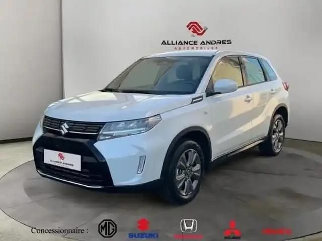 Cool white pearl métallisé Nouvelle 2025 Suzuki Vitara SUV | 21 790 € (Bon prix) - Image 1/4