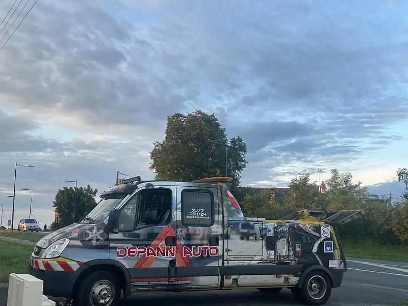 Occasion Iveco Daily 177 ch (130 kW) 2010 Berline