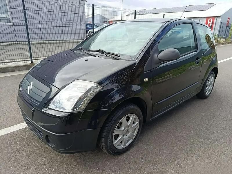 Noir Utilisé 2005 Citroën C2 Tonic Citadine | 2 500 € (Prix juste) - Image 1/4
